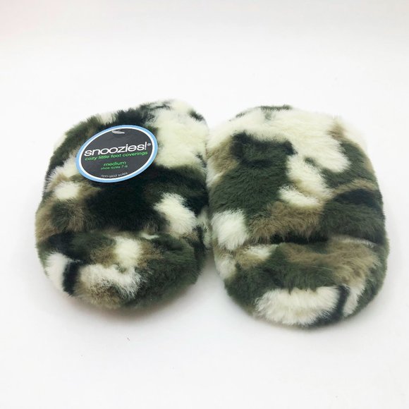 NWT Snoozies Women's Camo Slide Slippers Medium 7/8 - Picture 3 of 7